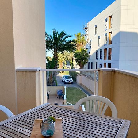 Apartamentos Carlton Vyb Денія Екстер'єр фото