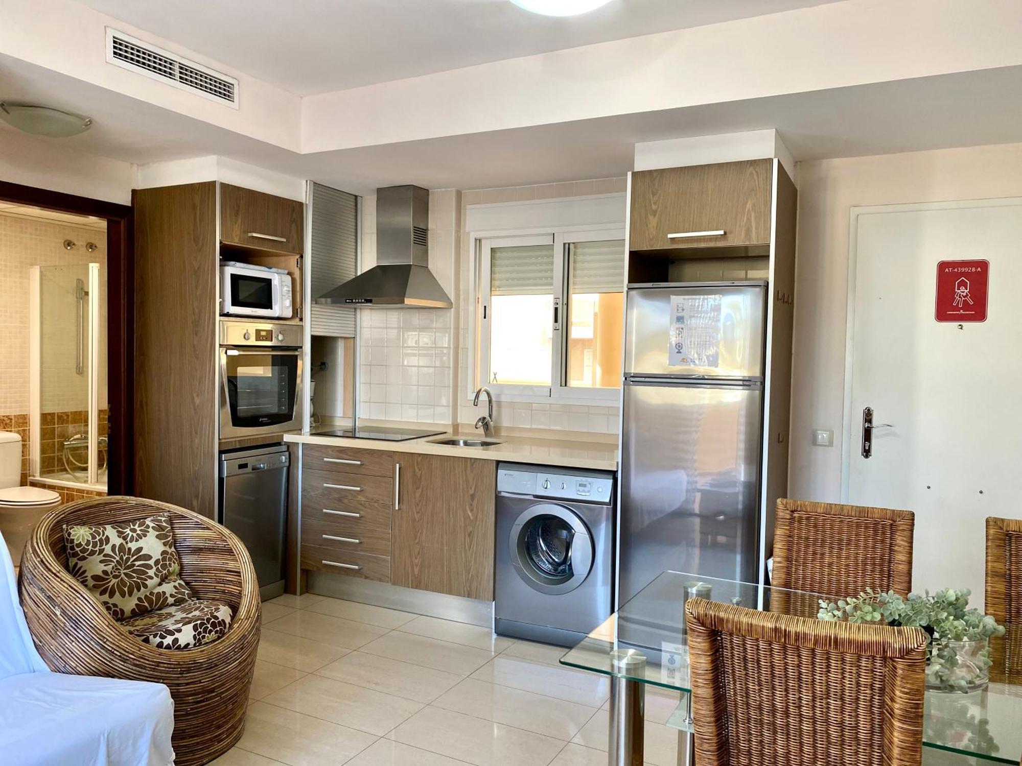 Apartamentos Carlton Vyb Денія Екстер'єр фото