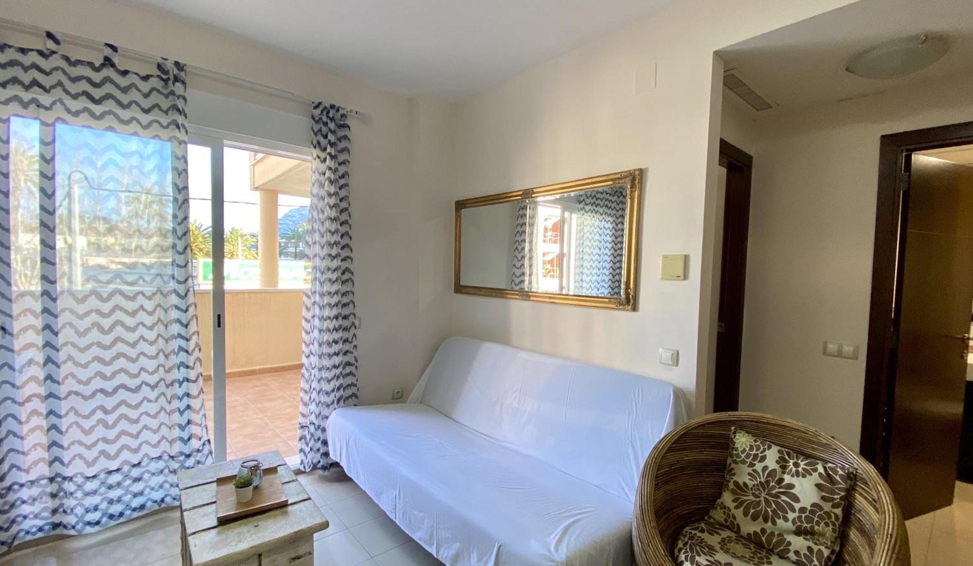 Apartamentos Carlton Vyb Денія Екстер'єр фото