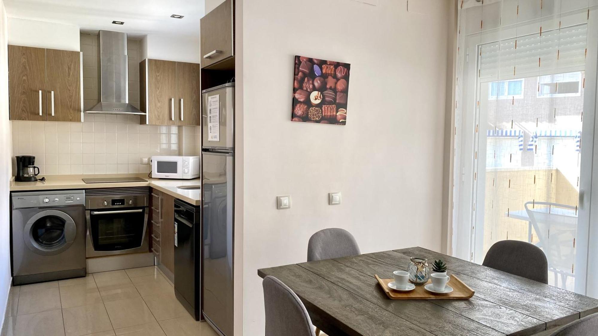 Apartamentos Carlton Vyb Денія Екстер'єр фото