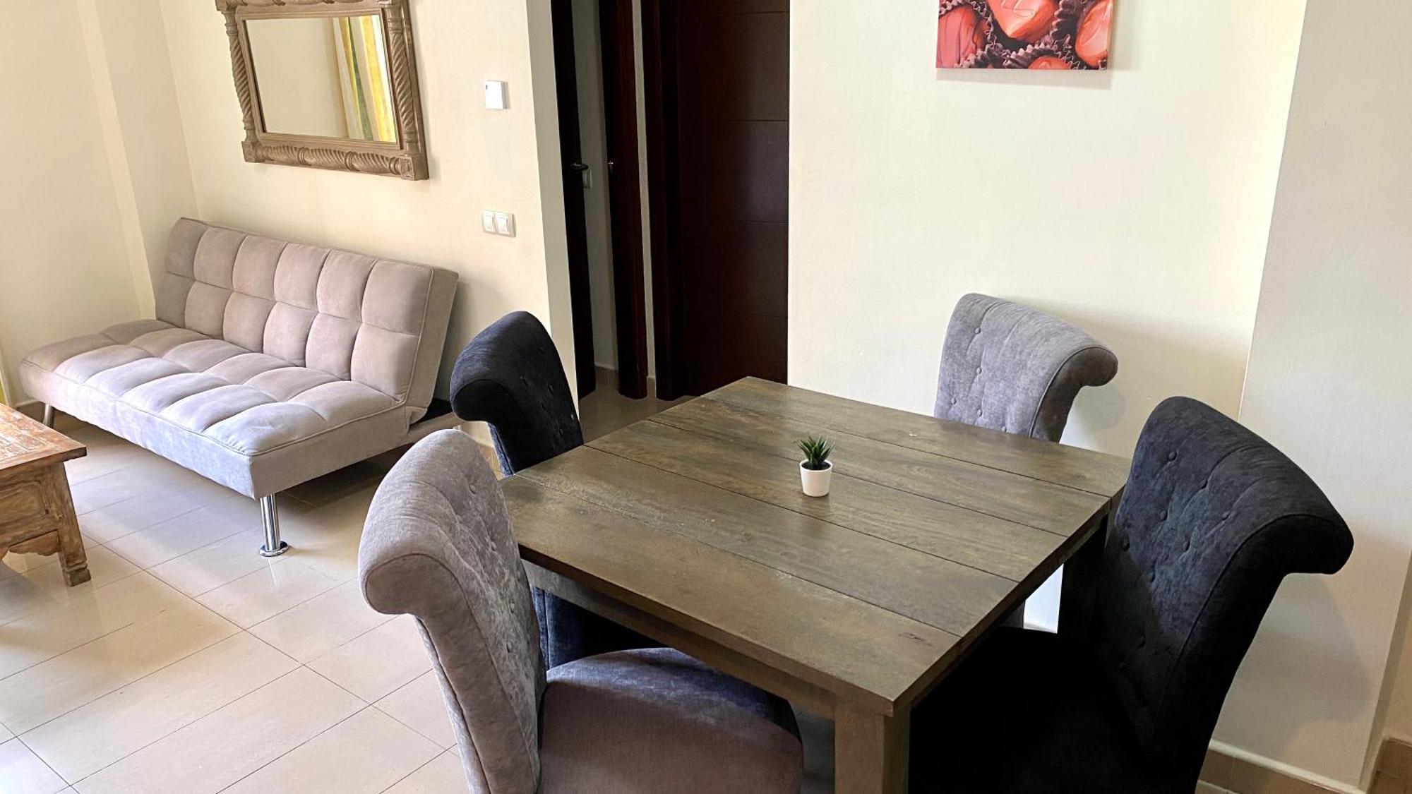 Apartamentos Carlton Vyb Денія Екстер'єр фото