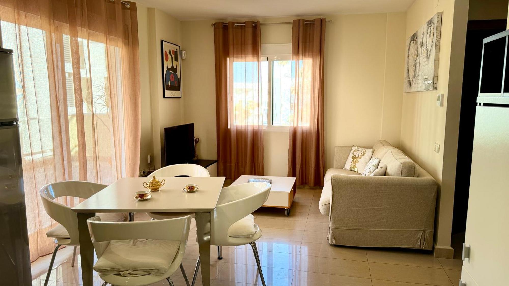 Apartamentos Carlton Vyb Денія Екстер'єр фото