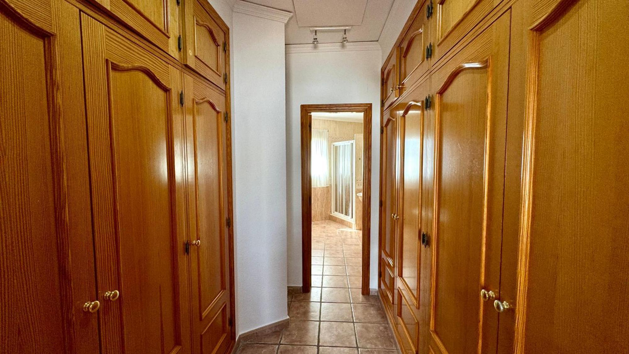 Apartamentos Carlton Vyb Денія Екстер'єр фото