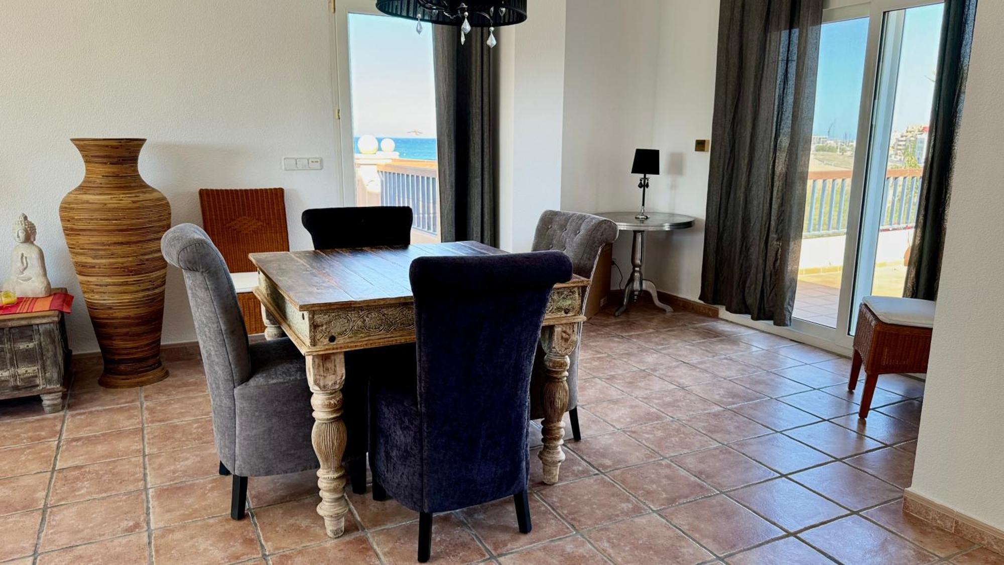 Apartamentos Carlton Vyb Денія Екстер'єр фото