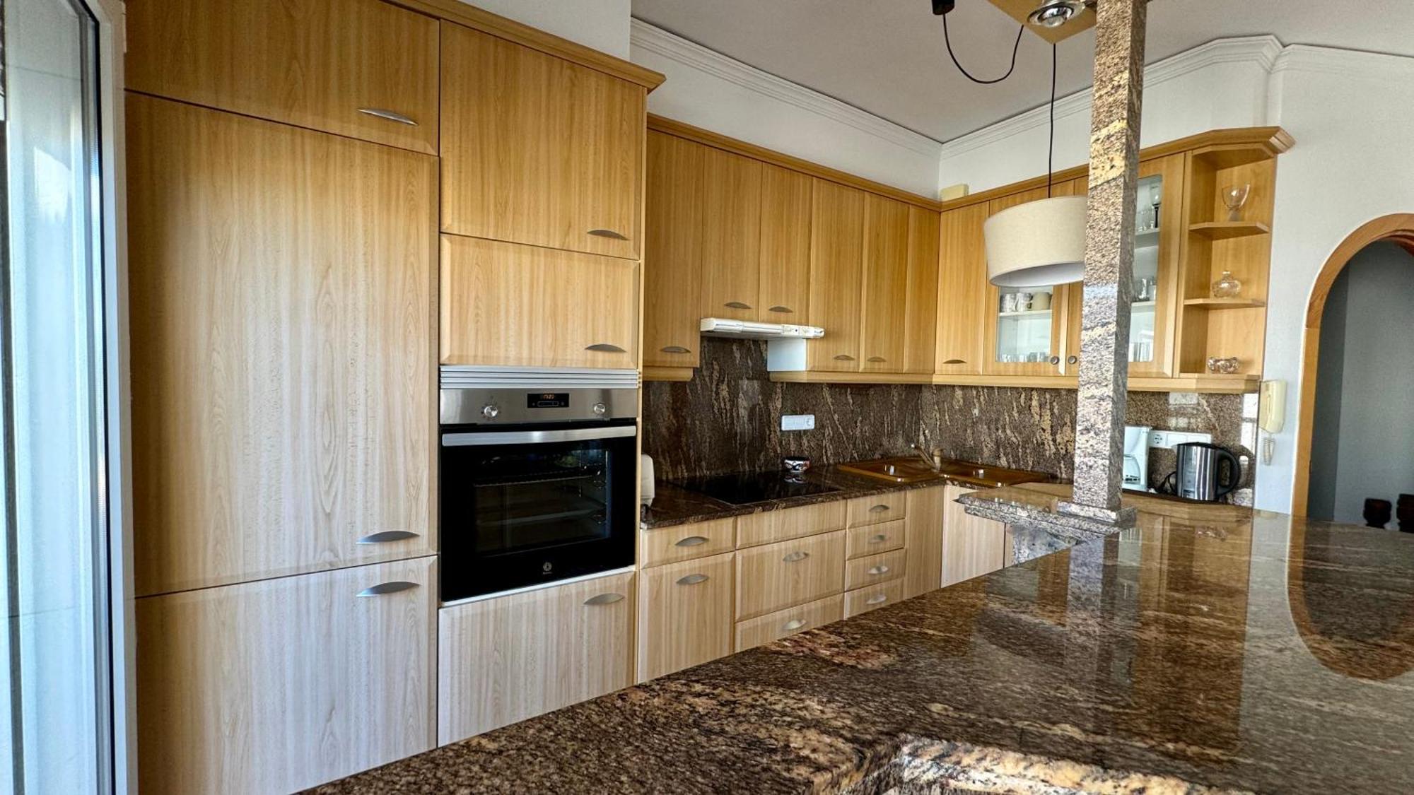 Apartamentos Carlton Vyb Денія Екстер'єр фото